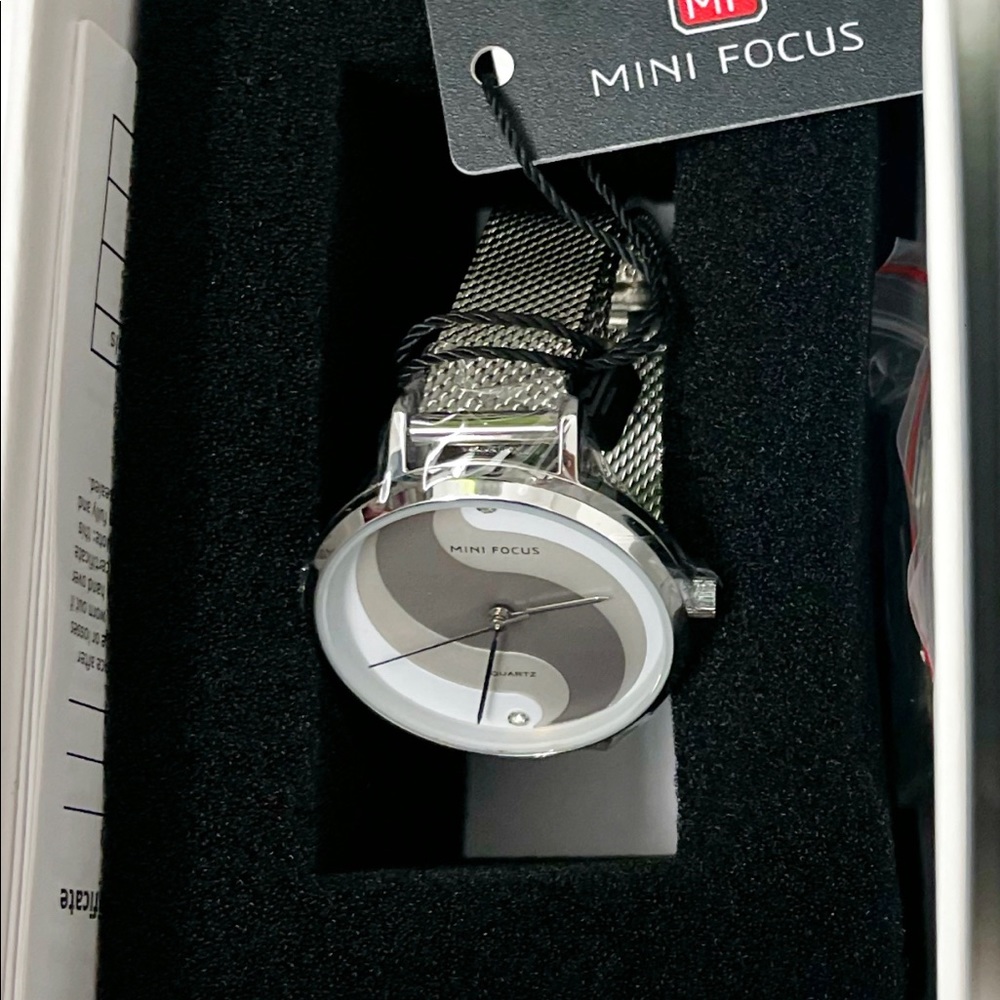 Mini Focus Watch